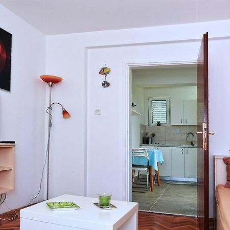 Apartment Gerber Krk Кърк Екстериор снимка